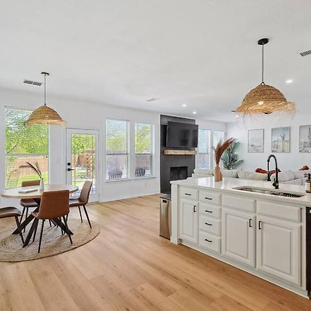 Wellness Oasis 5Br W Pool + Huge Yard + Fire Pit Villa Sachse Buitenkant foto