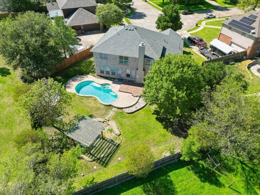 Wellness Oasis 5Br W Pool + Huge Yard + Fire Pit Villa Sachse Buitenkant foto