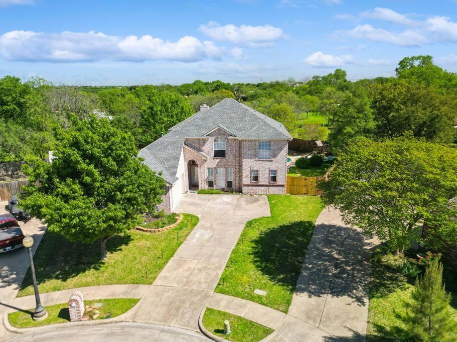 Wellness Oasis 5Br W Pool + Huge Yard + Fire Pit Villa Sachse Buitenkant foto